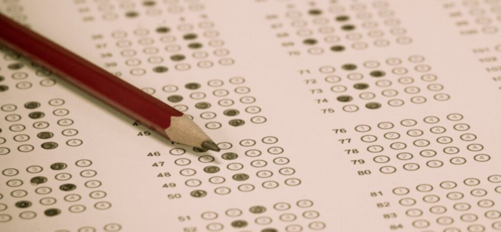 Öğrenci sınavlarında skandal: Kitapçık paylaşılmış