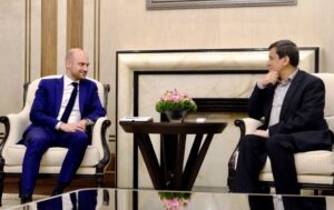 🔴 SON DAKİKA | Fransa Dışişleri Bakanı Barrot, Mazlum Abdi ile görüştü