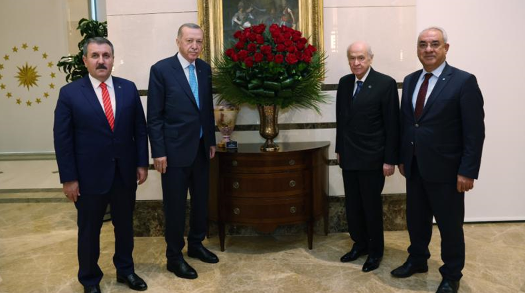 Tepki sonrası Erdoğan, Bahçeli ve Destici görüştü