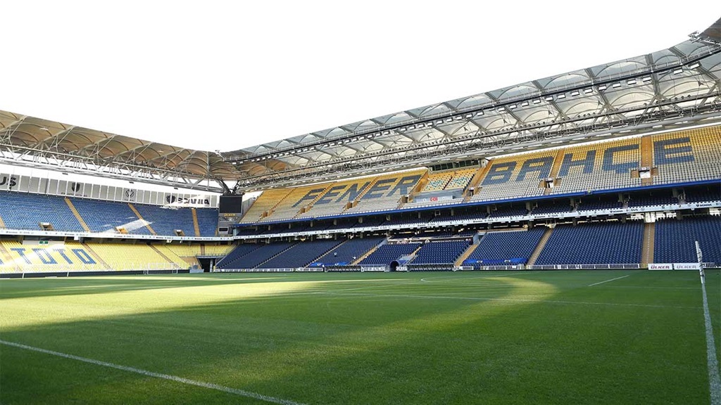Fenerbahçe Stadı’nın ismi resmen değişti