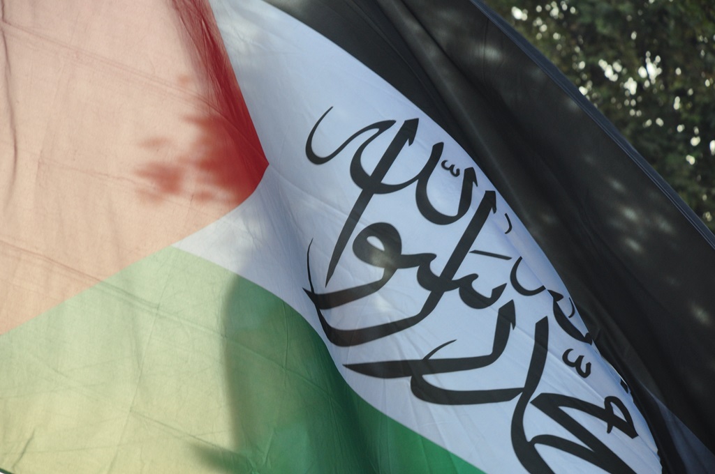 İngiltere, İsrail’e Filistin devleti restini çekti ve süre tanıdı