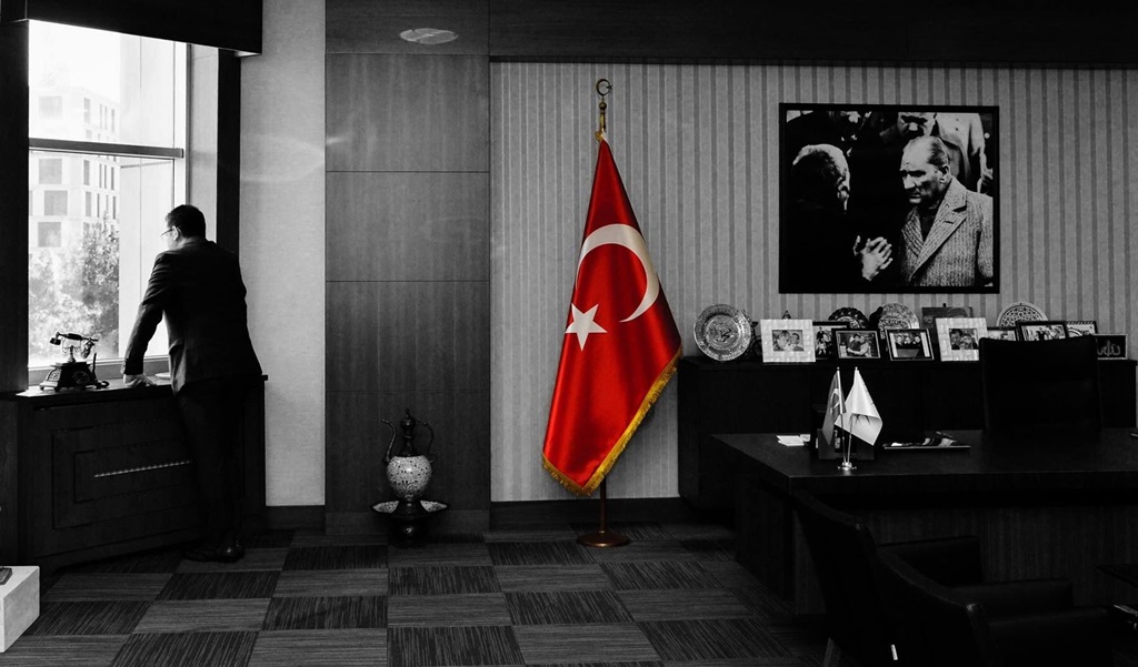 CHP’nin Cumhurbaşkanı Adayı Ofisi’nin açılışında İmamoğlu’ndan dikkat çeken mesaj