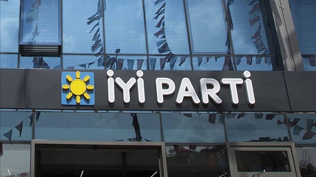 İYİ Parti’den ‘çözüm süreci’ için toplu istifa ettiler