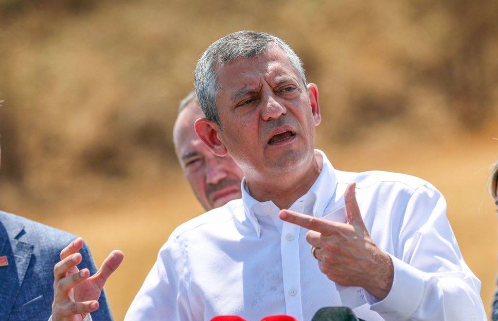 Özgür Özel’den süreç komisyonu kararı ve Erdoğan’a sert yanıt