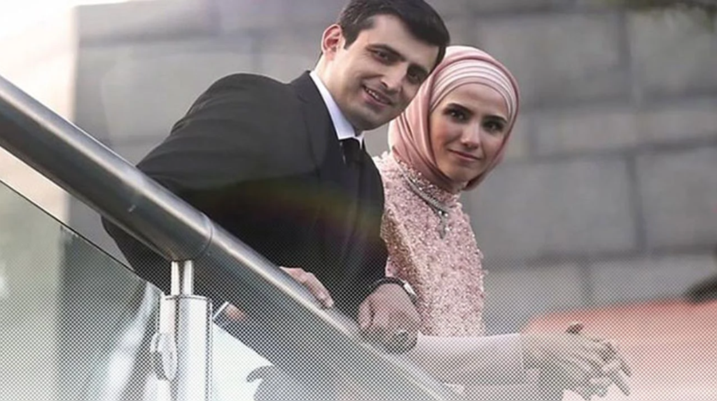 Selçuk Bayraktar’ın eşi Sümeyye Erdoğan’a ‘romantik’ mesajı gündem oldu