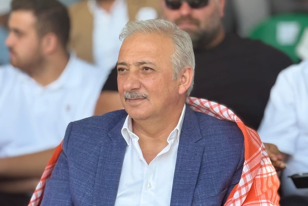 AK Partili vekil trafik kazası geçirdi