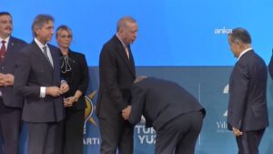 İşte AK Parti’ye geçen 9 belediye başkanı