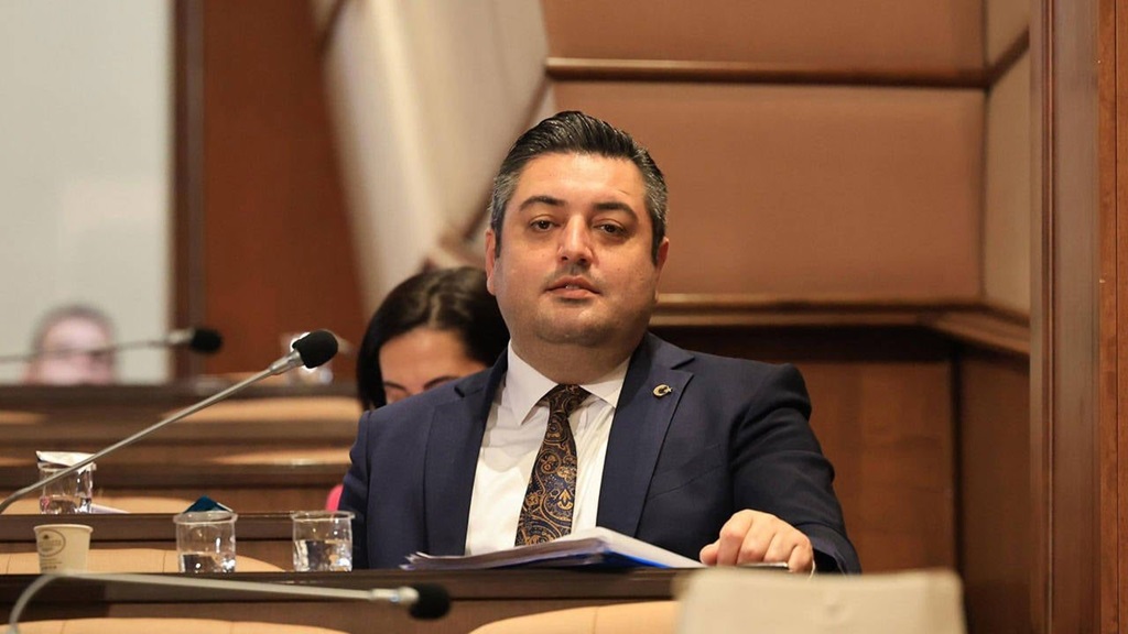 CHP’li meclis üyesi gözaltına alındı