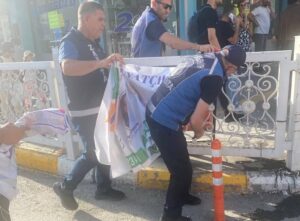 Kayyım, DEM Parti miting afişlerini söktürdü