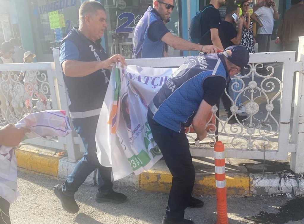 Kayyım, DEM Parti miting afişlerini söktürdü