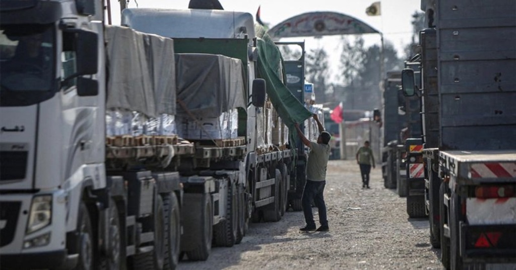 Acı haber: Gazze’ye giden yardım tırı devrildi, 25 can kaybı